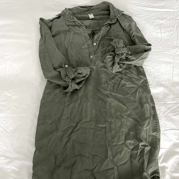 Old Navy Collared Dress - Picture 1 of 3